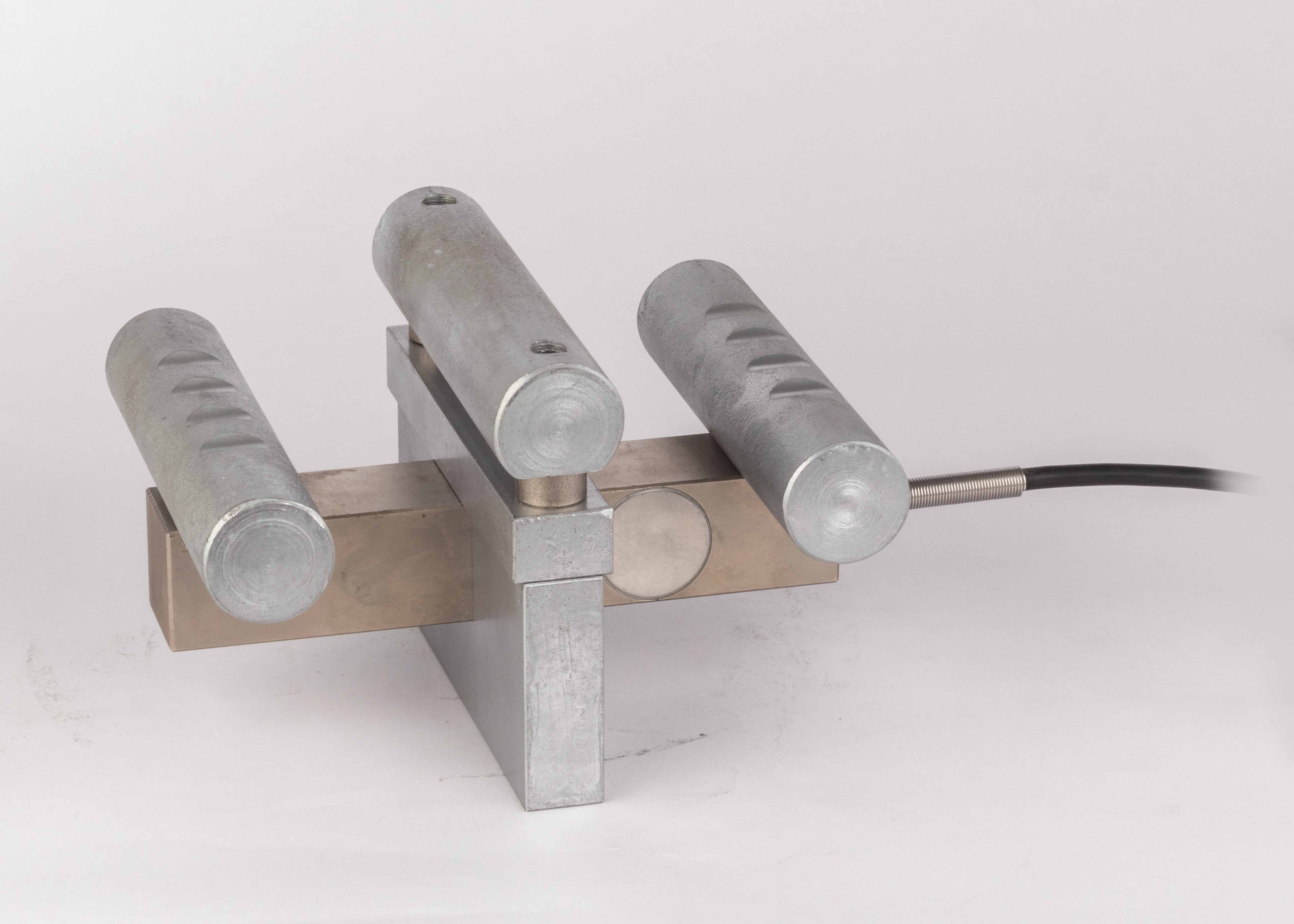 Rope Tension Load Cell Accuracy: 1.0 %