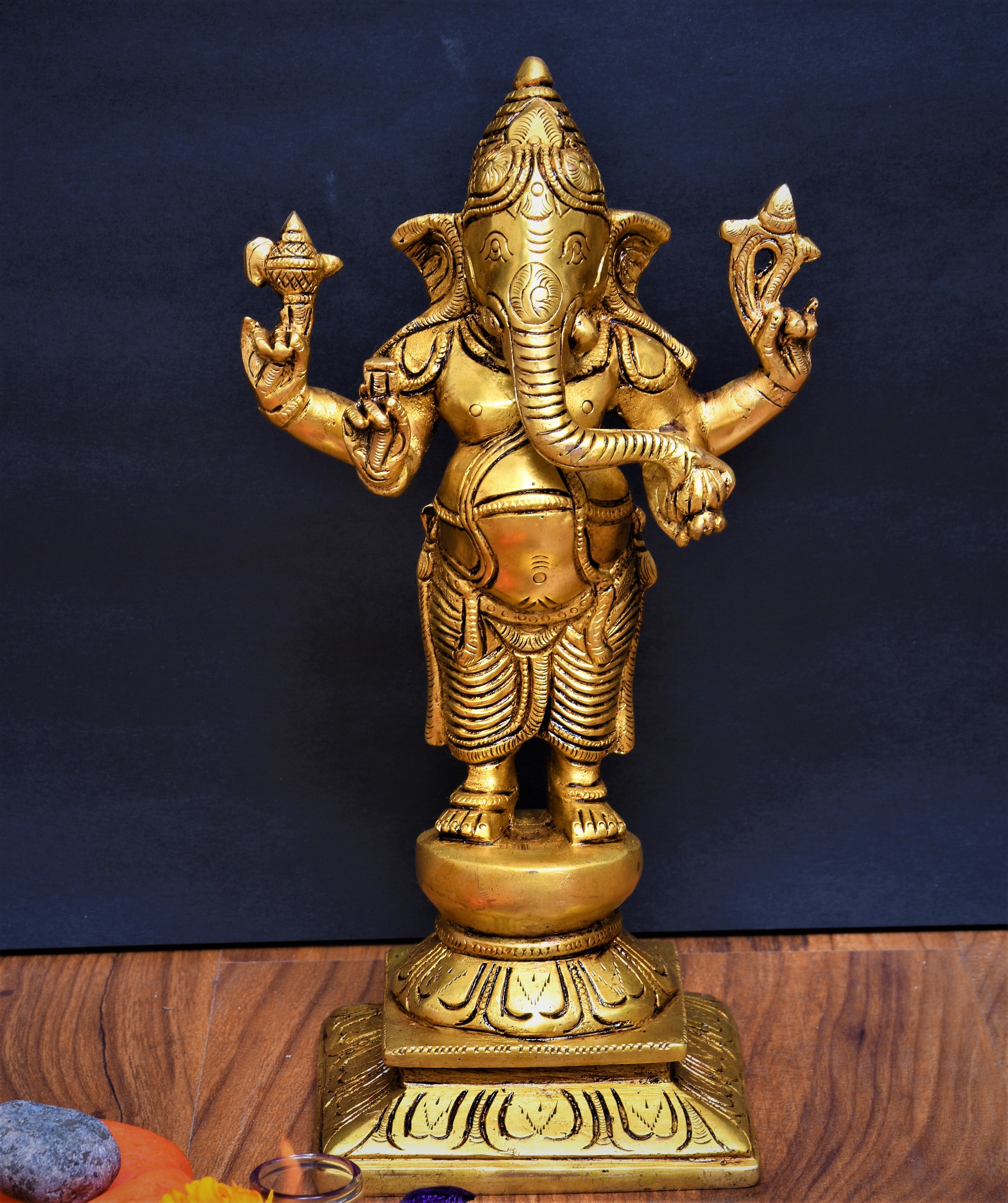 Choki Standing Ganesh Ji - Feature: Eco-friendly