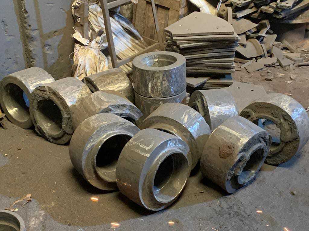Silver Rollers For 3 Roller Raymond Mill