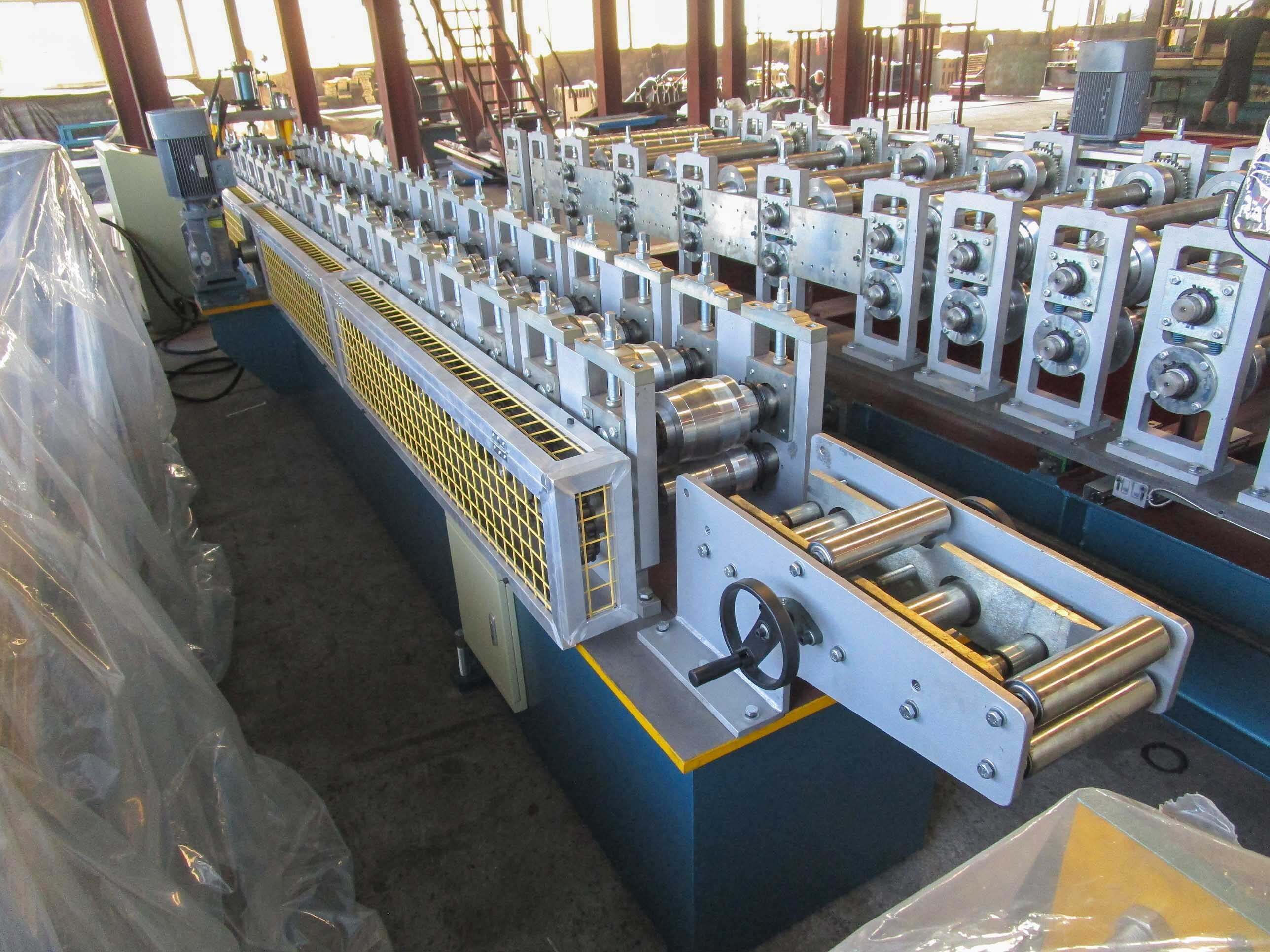 Automatic Metal Door Shutter Roll Forming Machine
