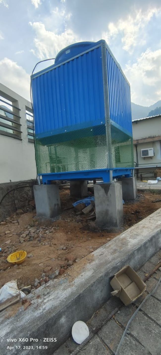 Frp Cooling Tower - Metal Build, Different Sizes Available, Blue Color | New Condition, Industrial Application, Warranty Included
