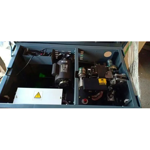 ऑटोमैटिक लो हाइट बॉक्स स्ट्रैपिंग मशीन