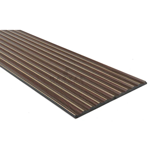 मैट पीएस और ब्राउन चारकोल वुडन पैनल