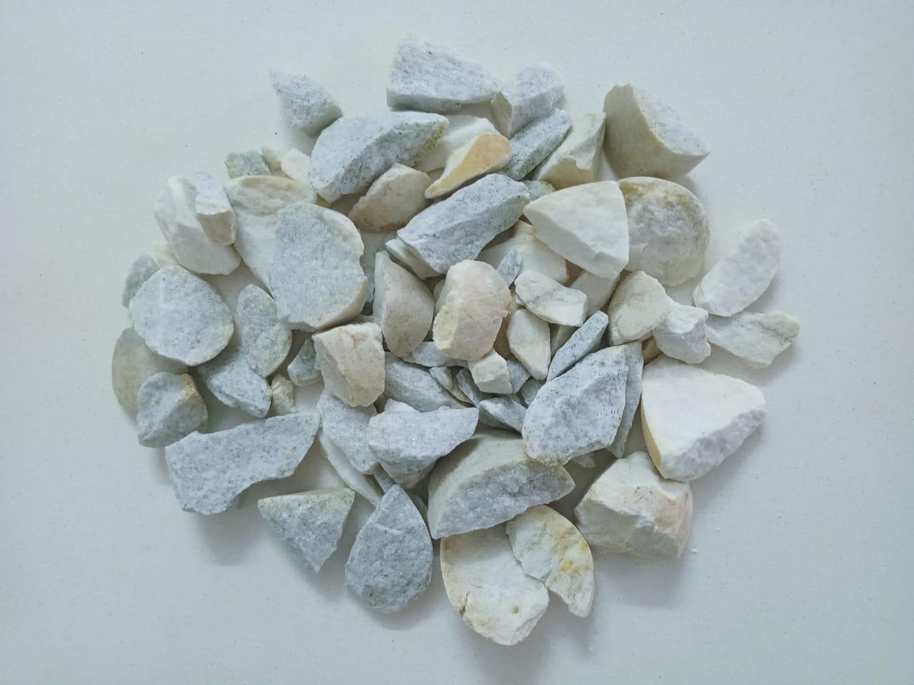 Crushed Agate Stone Aggregate - Size 5 Mm To 30 Mm | Polished Natural Look In Red, Yellow, Grey, And More