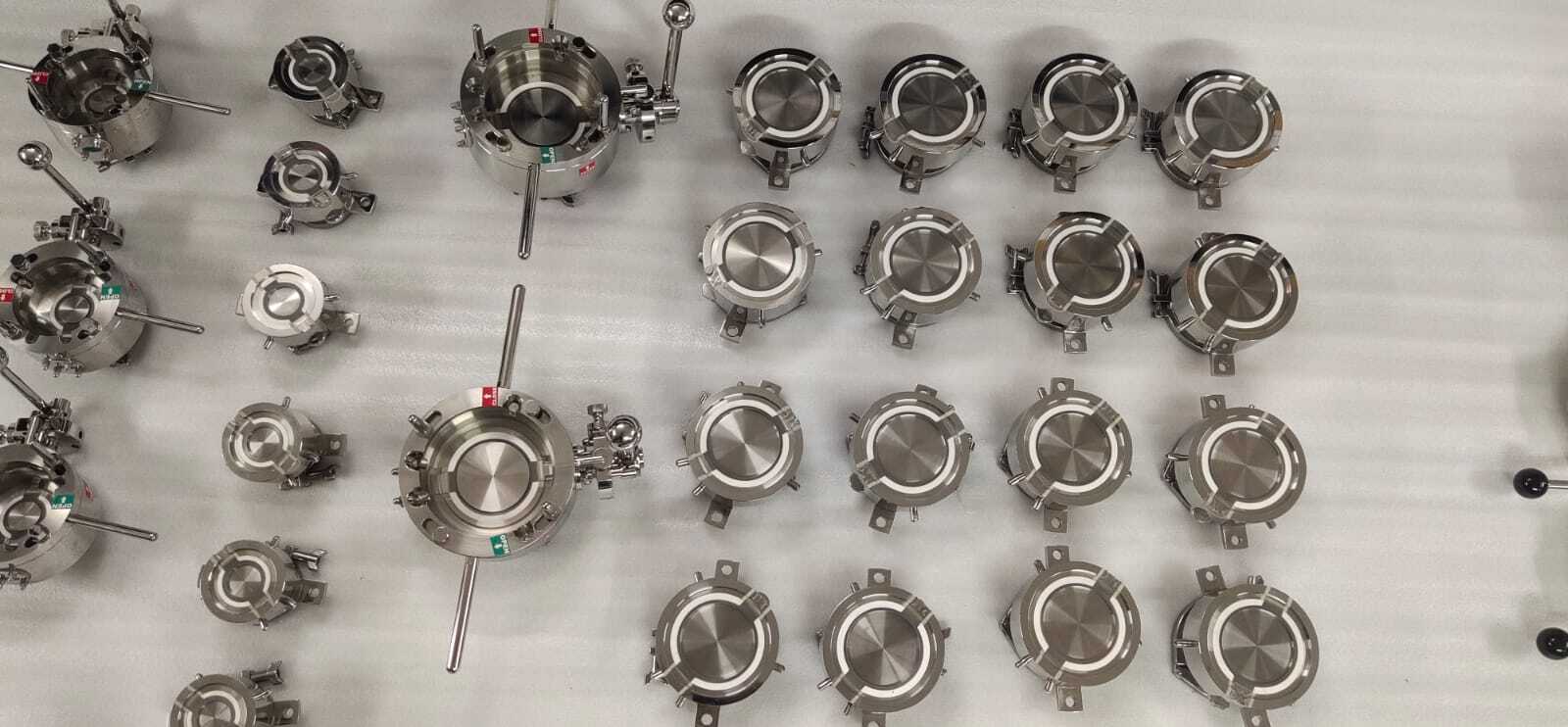 Split Butterfly Valves (S B V) - Color: Silver