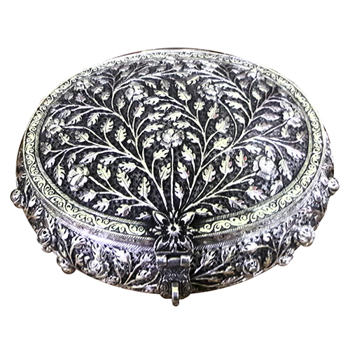 मेटल सिल्वर प्लेटेड डिज़ाइनर बॉक्स डिज़ाइन: मॉडर्न