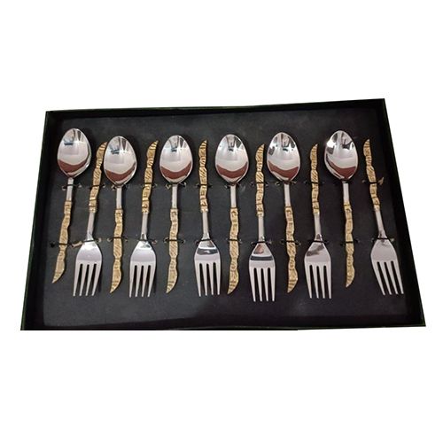 सिल्वर बॉक्स