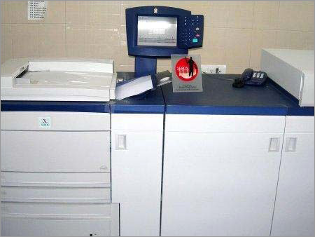 स्क्रीन प्रिंटिंग सुविधाएं