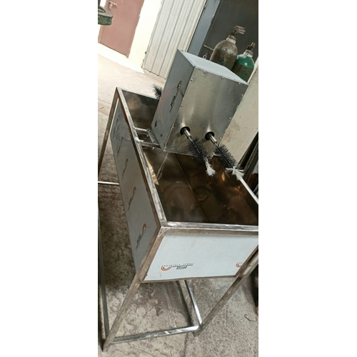 Stainless Steel Brushing Tank Machine - Semi-automatic, Cnc Technology | Industrial Use, Electric Power Source, Painted Surface Treatment