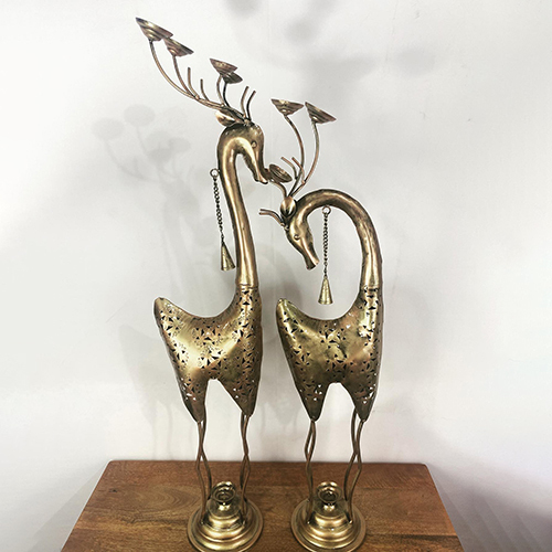 टेबल की सजावट