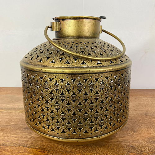 एंटीक टीलाइट कैंडल होल्डर