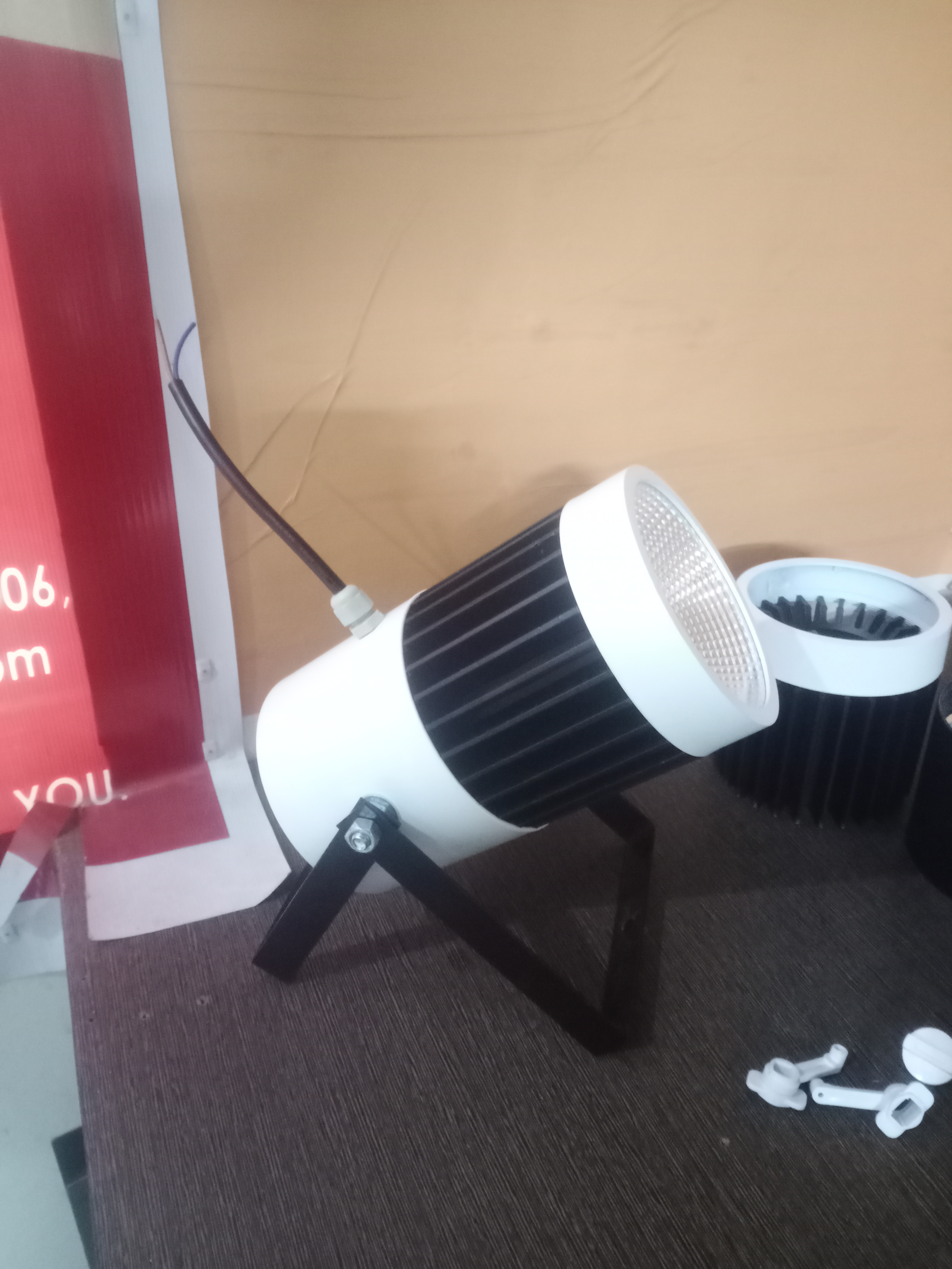 Black And White Led Spot Light