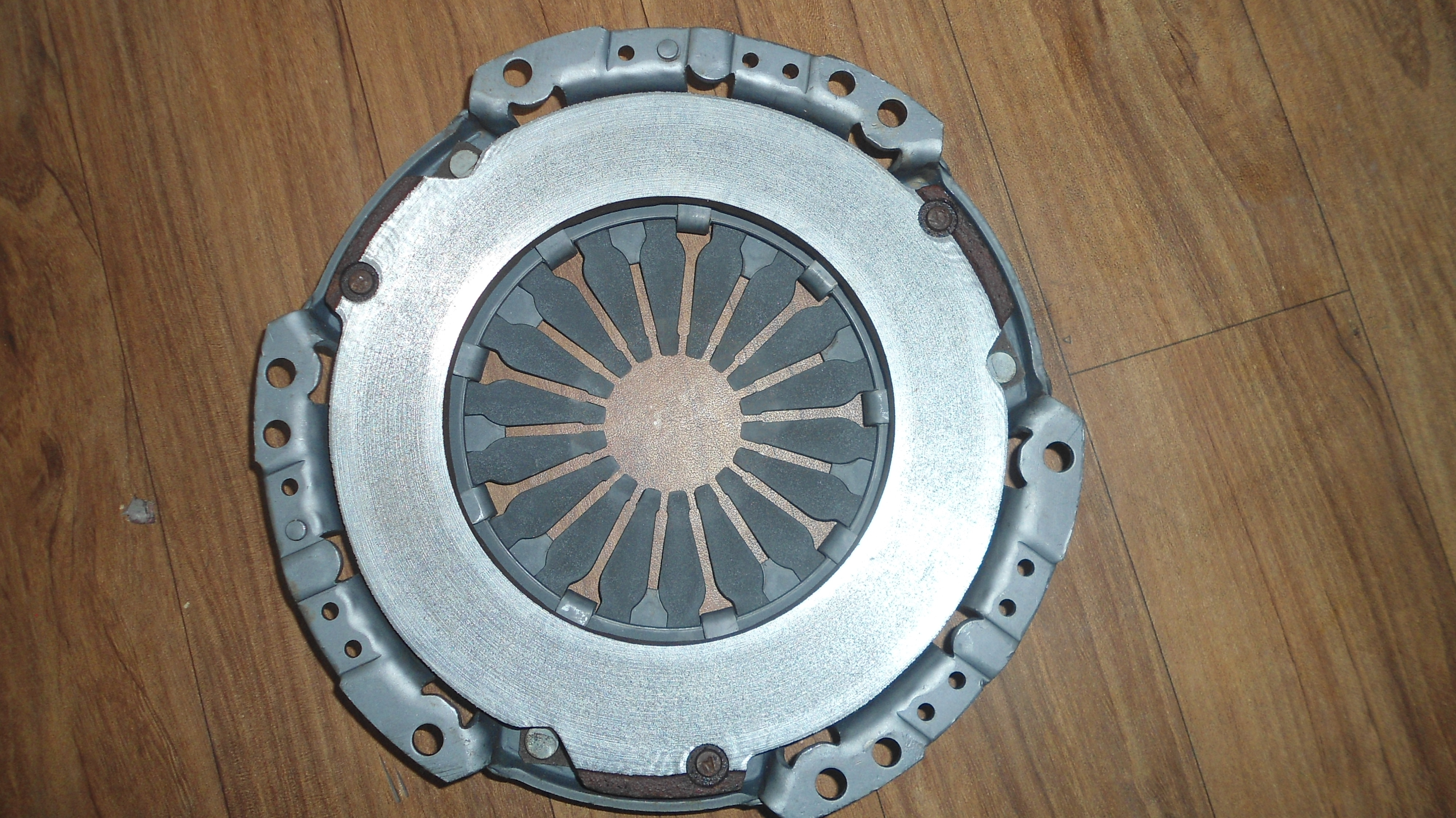 Clutch Plate And Pressure Plate Eeco - Size: 37x36x8