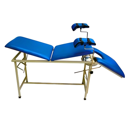 मैनुअल डिलीवरी टेबल 3 सेक्शन आयाम (L*w*h): 180 L X 60 W X 82 H Cms.