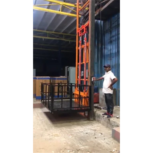 Industrial Goods Elevator - Steel, 220-440 V Power Supply | Ac Drive Type For Efficient Vertical Transport