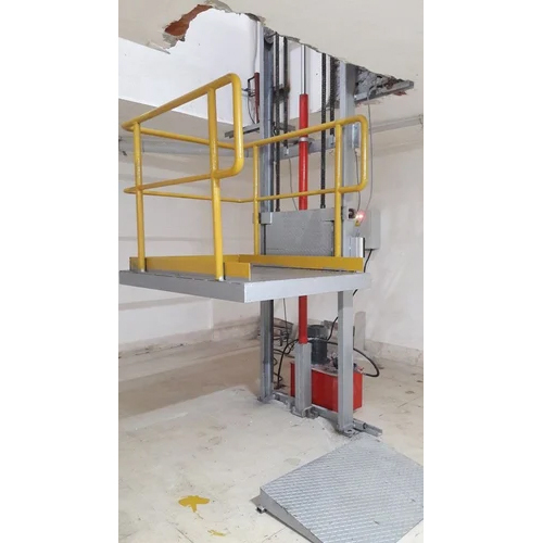 Industrial Goods Elevator - Steel, 220-440 V Power Supply | Ac Drive Type For Efficient Vertical Transport