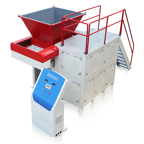 Semi Automatic Single Shaft Shredder Machine