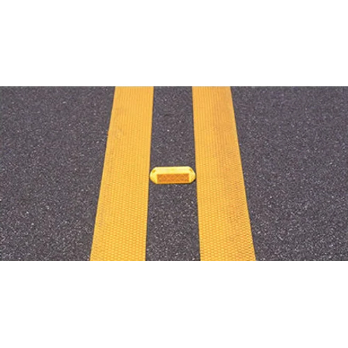 रिफ्लेक्टिव फुटपाथ मार्कर इंस्टॉलेशन सर्विसेज