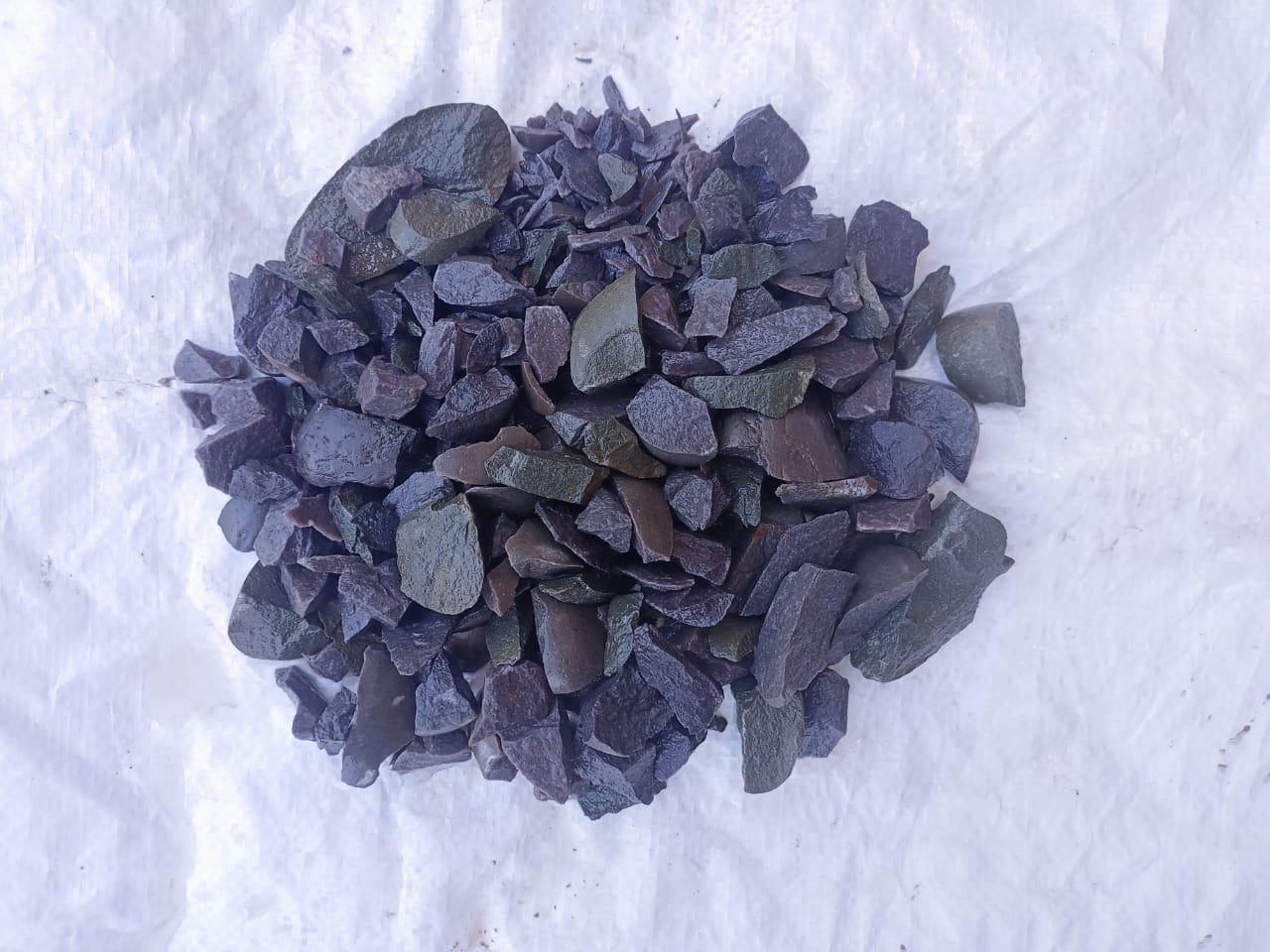 Crushed Stone Briz Color Shinny Sand Stone Floor Texture Disign Engineering Used Agate Aggrgate Stone Solid Surface