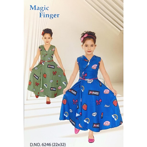 विभिन्न उपलब्ध 6246 22X32 लड़कियों के फैशनेबल फ्रॉक