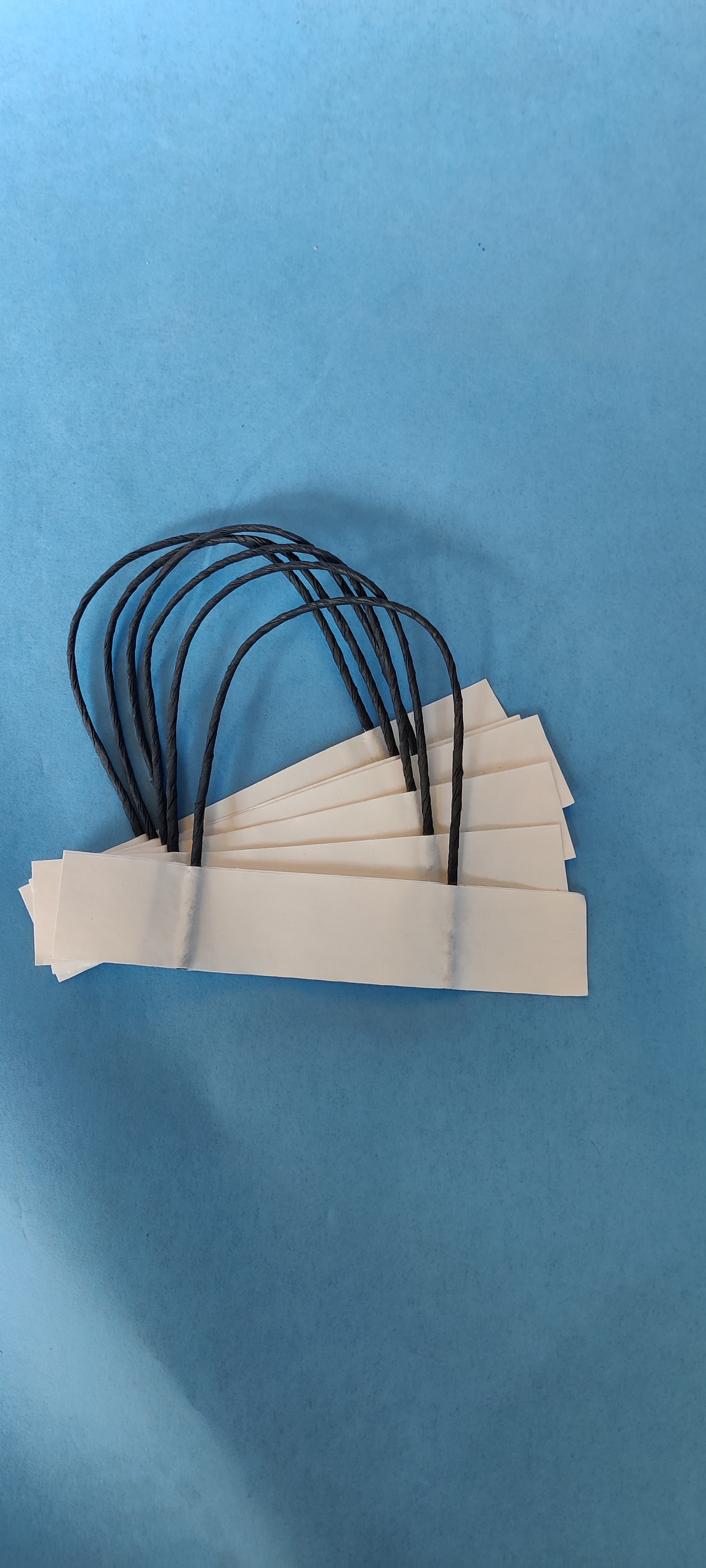 Black Handle - High-quality Paper, 190mm Size, Sleek Black Finish | Customizable Hardness, Comfortable Grip For Paper Bags