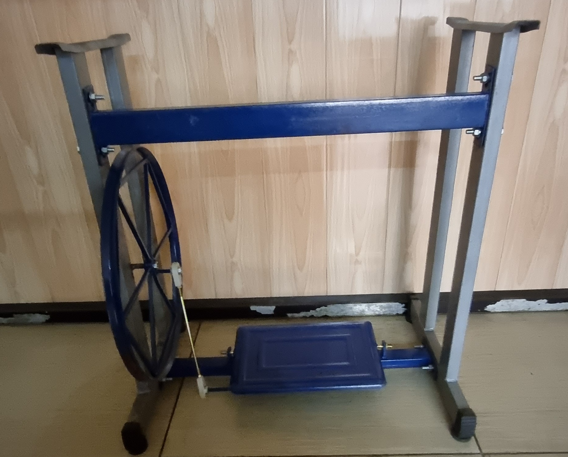 Sewing Machine Stand Ta1 - Steel, 36x24x30 Inches, Blue | Stable Support, Easy Assembly, Durable Frame, Smooth Rolling, Adjustable Height