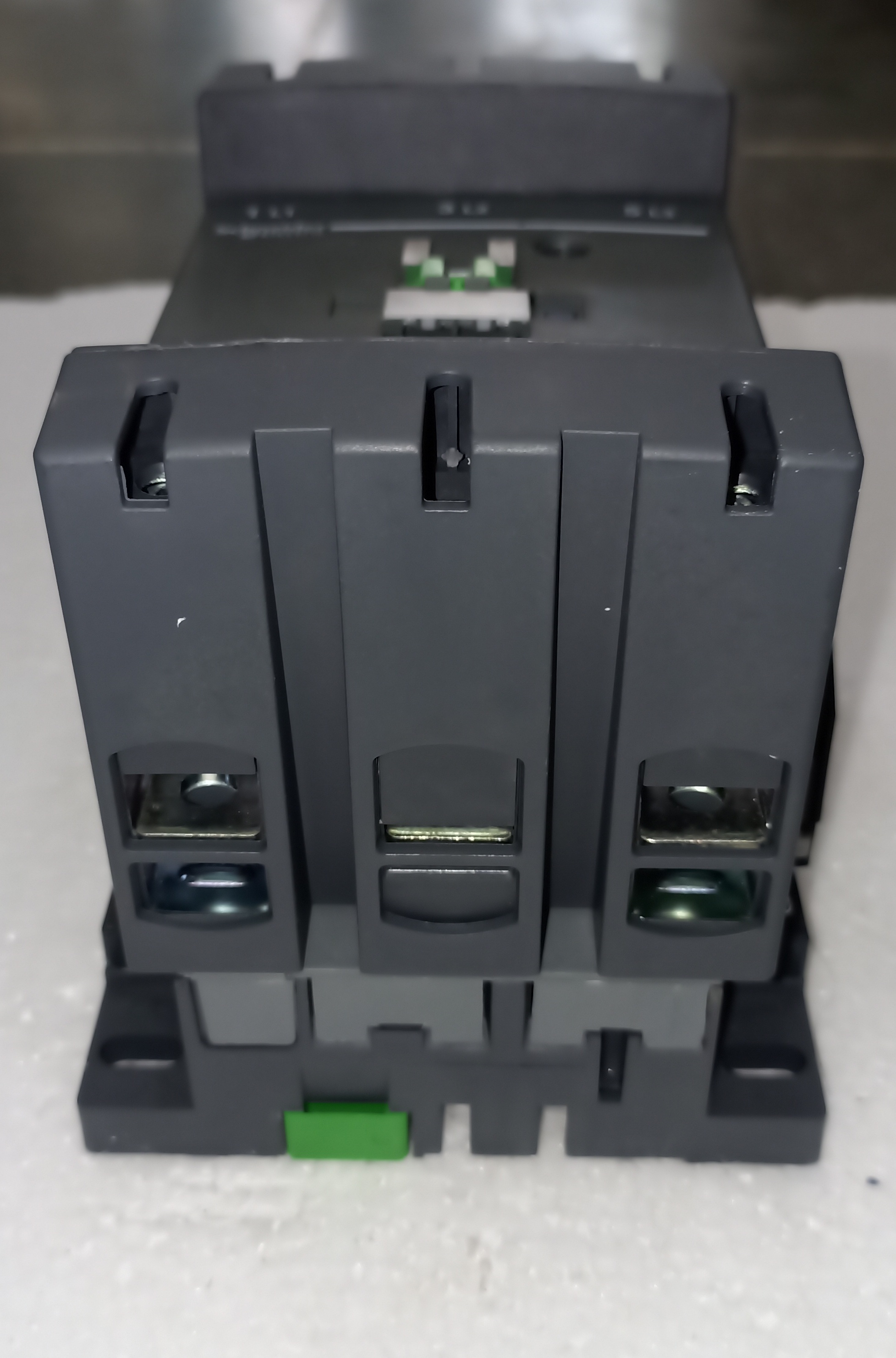 Schneider New Lc1e 120 Contactor