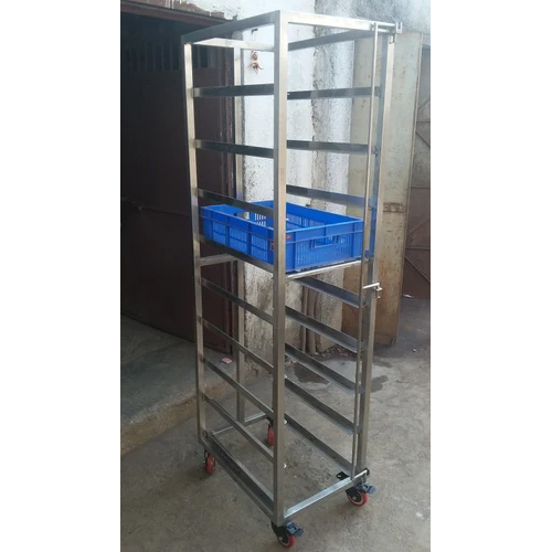 Basket Utility Trolley Application: Industrial