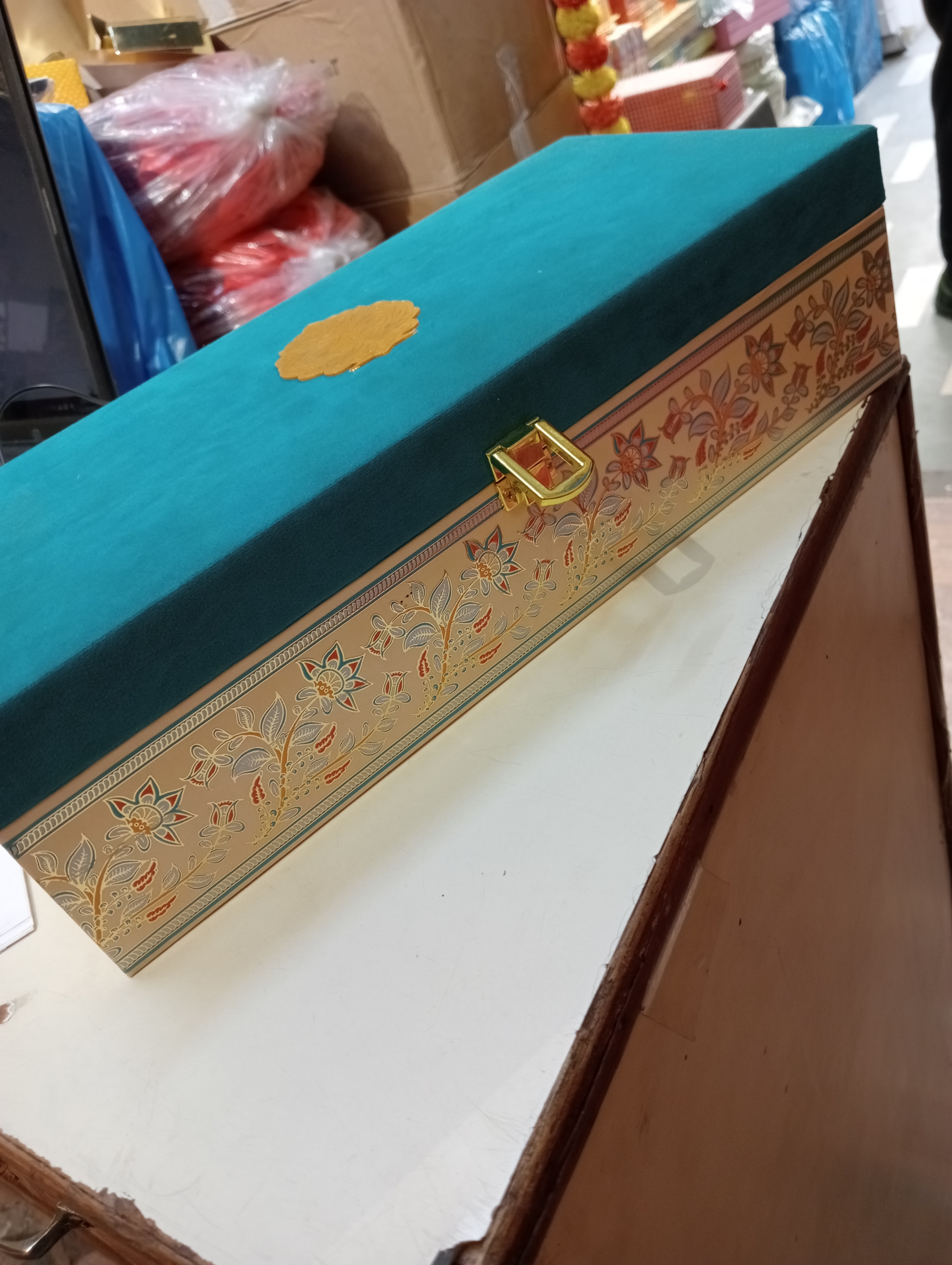 Sr Velvet 3 Jar Mdf Box