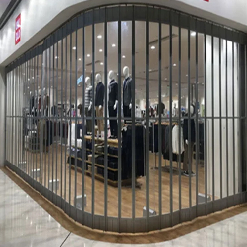 पॉलीकार्बोनेट स्लाइडिंग फोल्डिंग डोर आवेदन: इंटीरियर