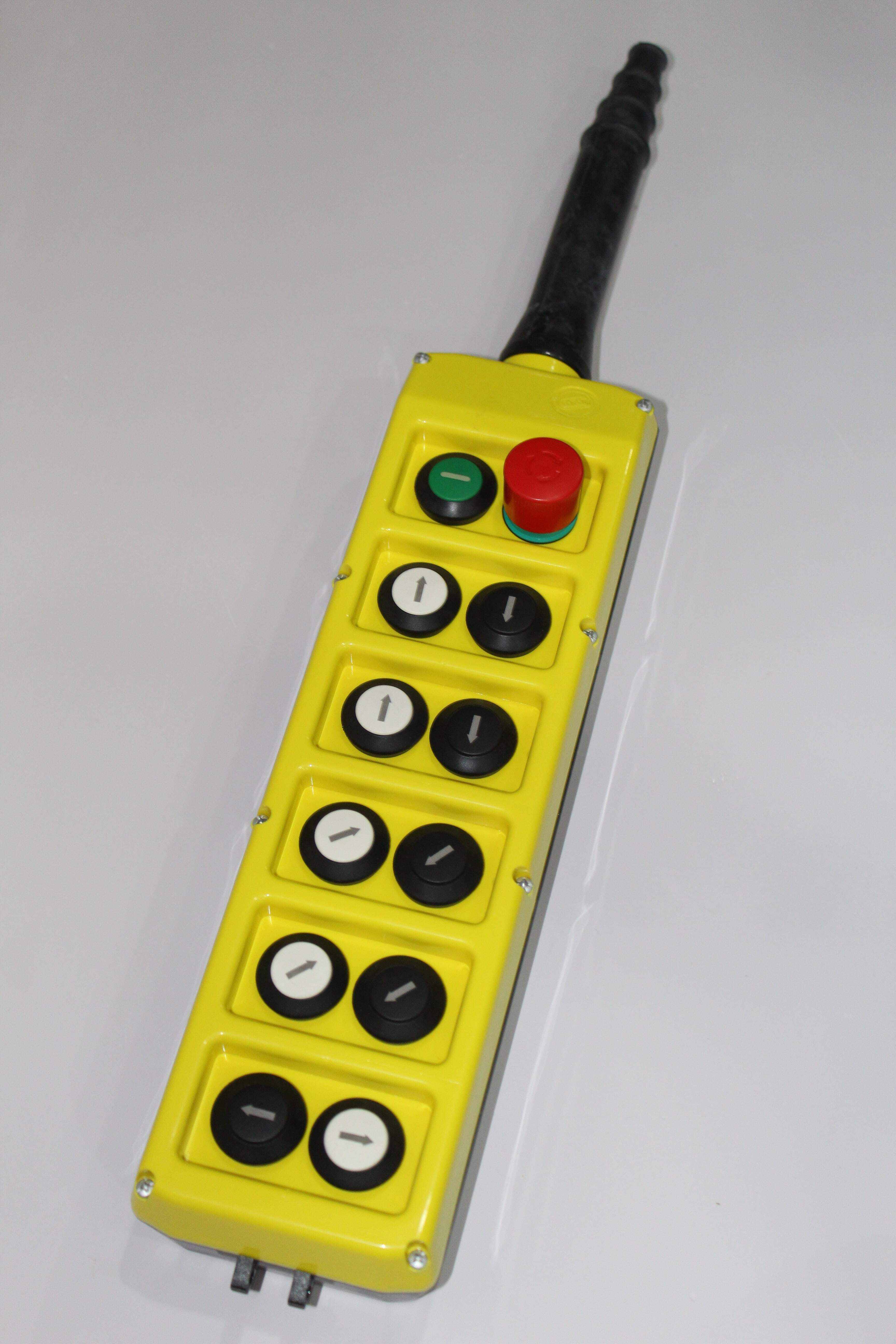 Yellow Black Double Row Pendant Station
