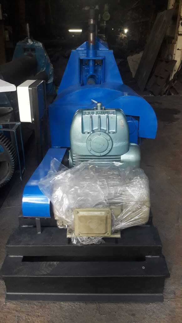 Plate Rolling Machine - Color: Blue