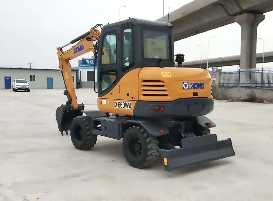 Yellow Xcmg Excavator Wheel Xe60wa New Excavator Hydraulic 6ton Wheel Excavator