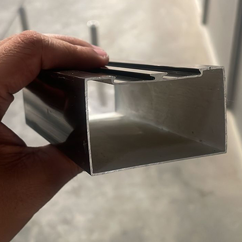 Aluminium Single Partition Section - Grade: Commercial