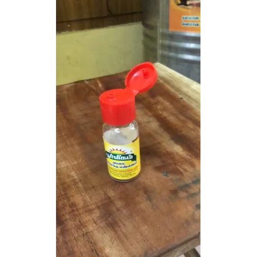 Filtered Groundnut Oil - Cold Pressed, No Artificial Flavour | Cultivated with Common Practices, Specification Brand Poorvigam