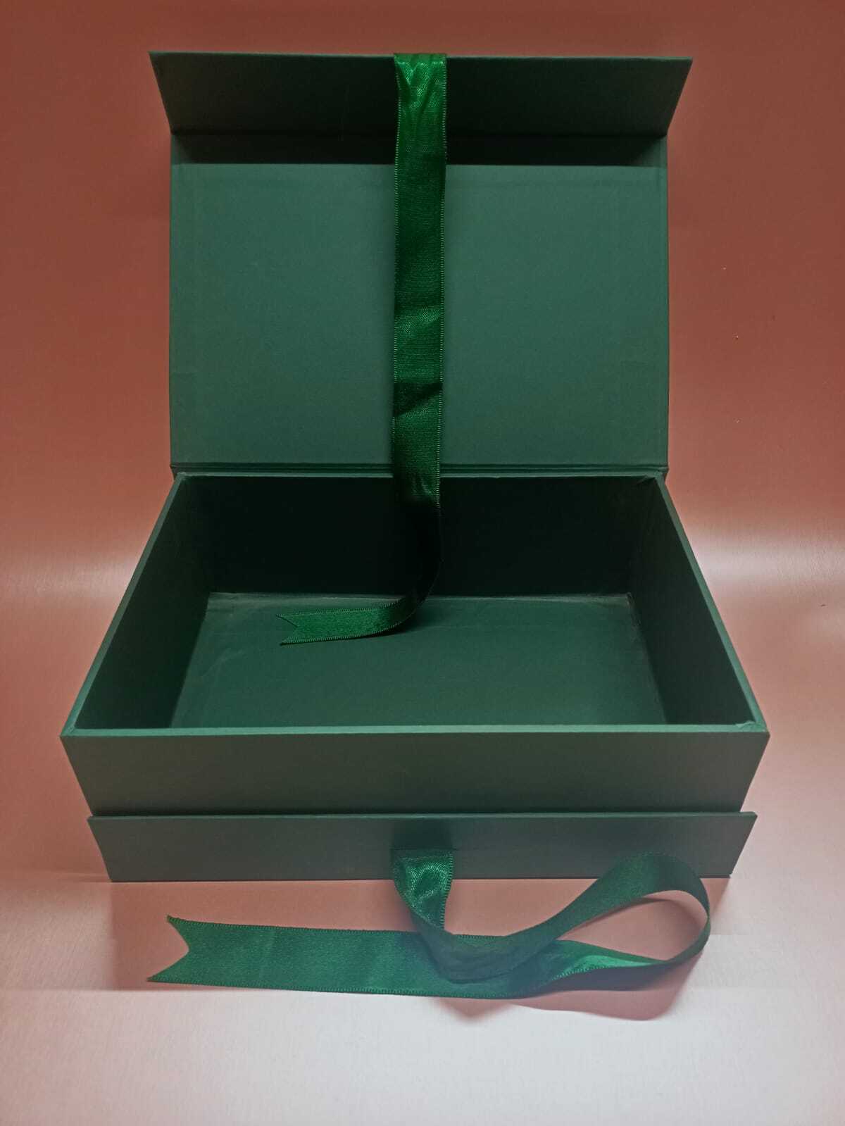 Sr Mdf Customized Boxes