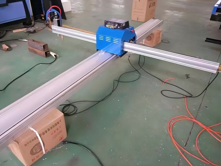Portable Plasma Cutting Machine - Durable Metal Build, Lightweight Design , High Precision Cutting Ability