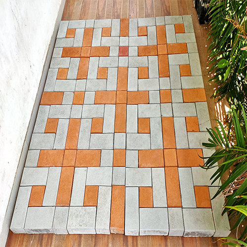 Multicolor Cemented Paver Block