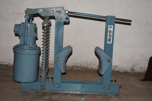 Thruster Brake 18 Kg - Body Material: Steel