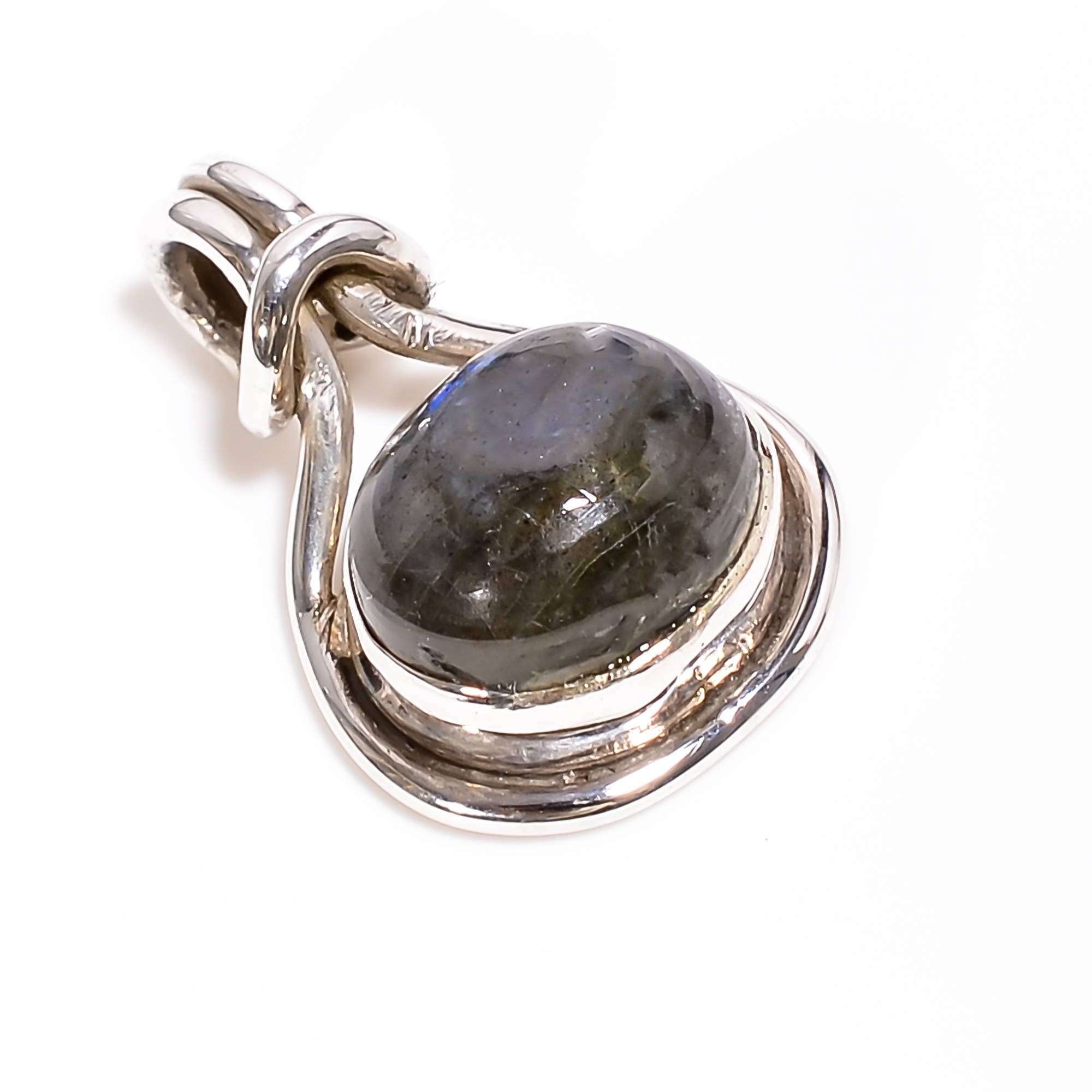 Natural Labradorite 925 Sterling Silver Pendant Women Fashion Pendant Exporter - Weight: 3.3 Grams (G)