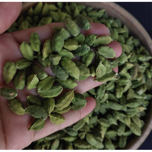 Green Cardamom Grade: Edible