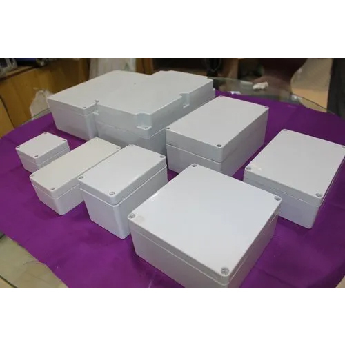 Ip 65 66 Abs और पॉलीकार्बोनेट जंक्शन बॉक्स का आकार: अलग-अलग उपलब्ध
