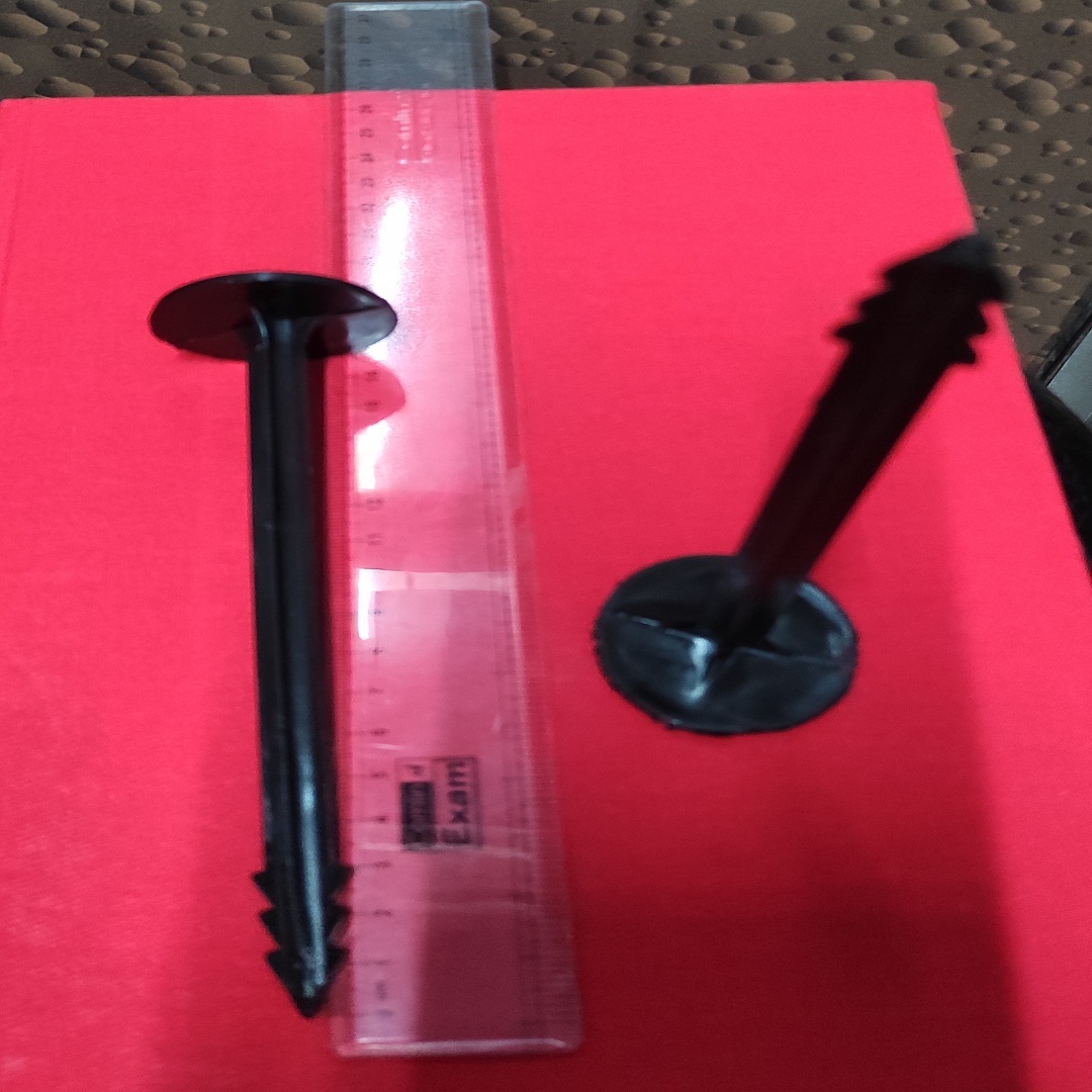 Weed Mat Nails - Virgin Plastic, 6.75 Inch Length | Durable Design For Reliable Weed Control Mat Fitting
