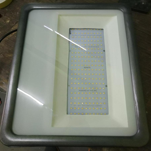 150 वॉट एलईडी फ्लड लाइट आवेदन: कमर्शियल