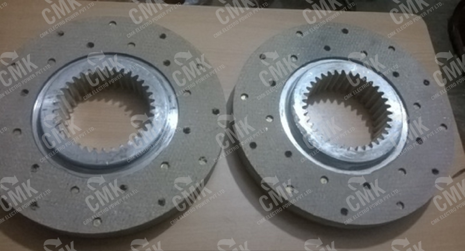 Brake Liner - Heat Resistant Material, Variable Dimensions, Dark Gray Color, Friction Coefficient 0.3-0.5 | Designed For Crane & Conveyor Brake Applications