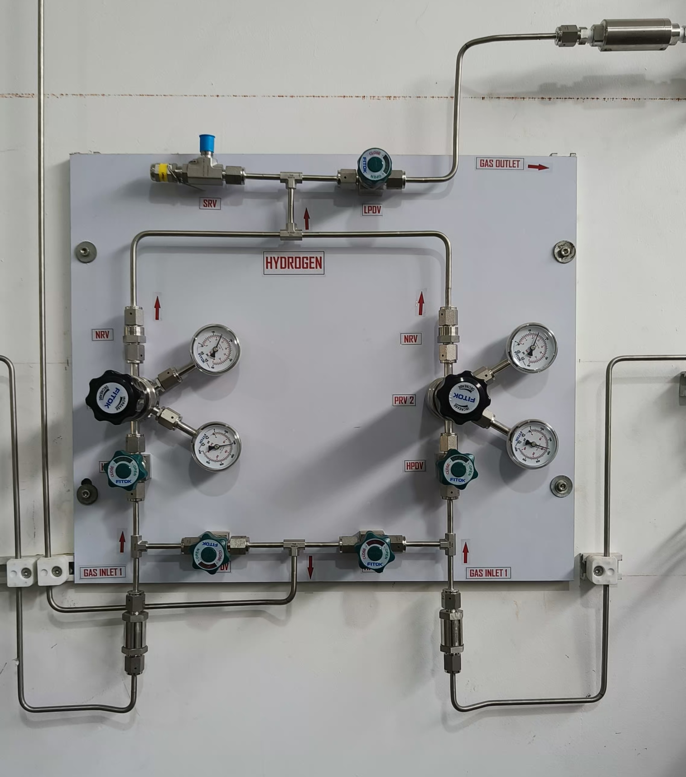 Ep Gas Vacuum Manifold And 4 Leg Design For Cvd Machine