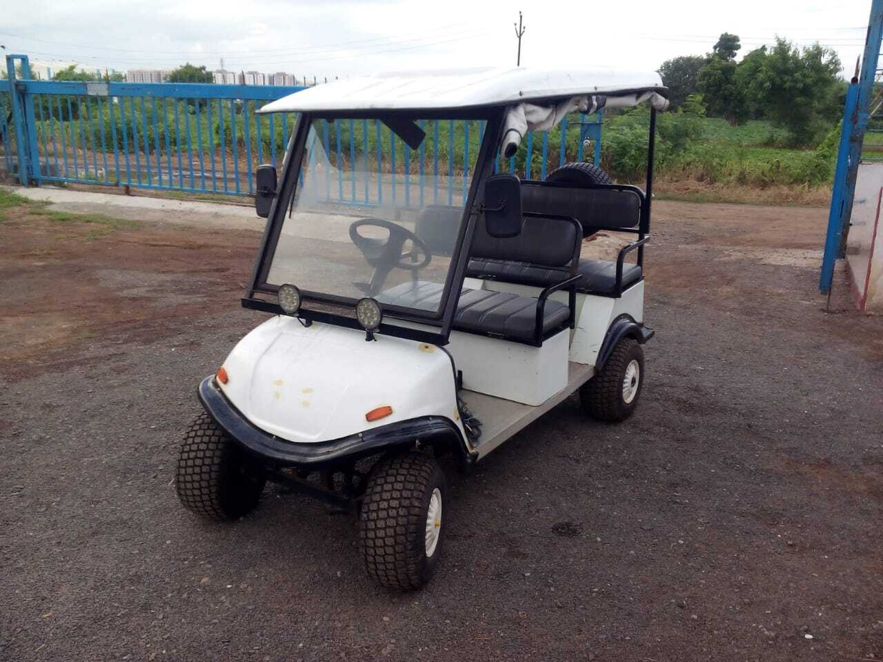 4 Seater Golf Cart - Warranty: 12 Months