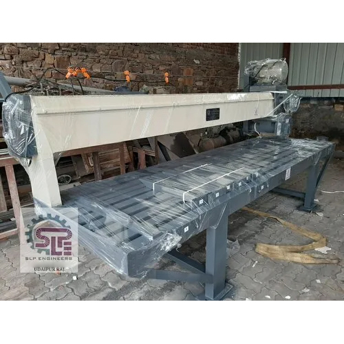 Portable Granite Edge Cutting Machine - Mild Steel, 12 Feet X 3.5 Feet Table, 14 Inch Blade Diameter | Manual Control System, Industrial Use, Portable Design