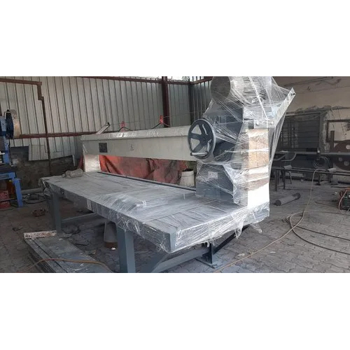 Portable Granite Edge Cutting Machine - Mild Steel, 12 Feet X 3.5 Feet Table, 14 Inch Blade Diameter | Manual Control System, Industrial Use, Portable Design