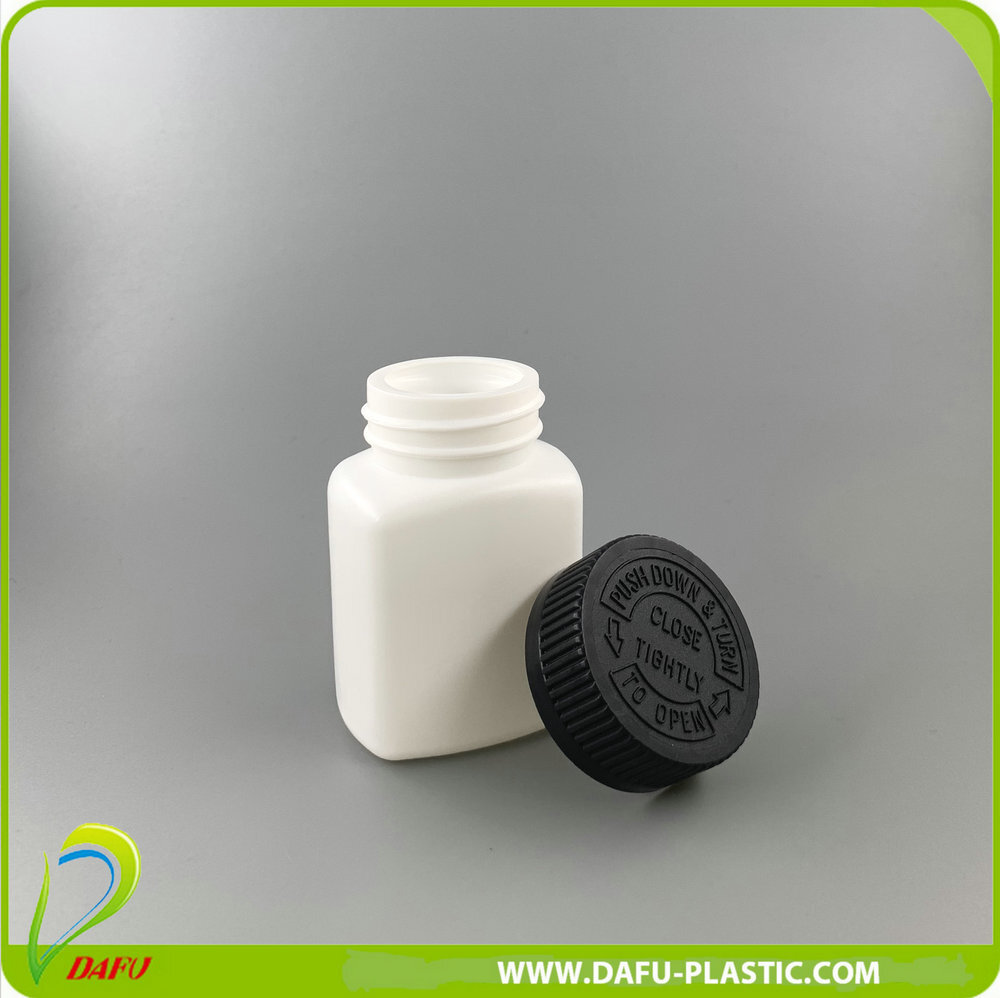 White Bottle Packaging 100ml Pe Plastic Vitamin Bottle With Child Proof Cap